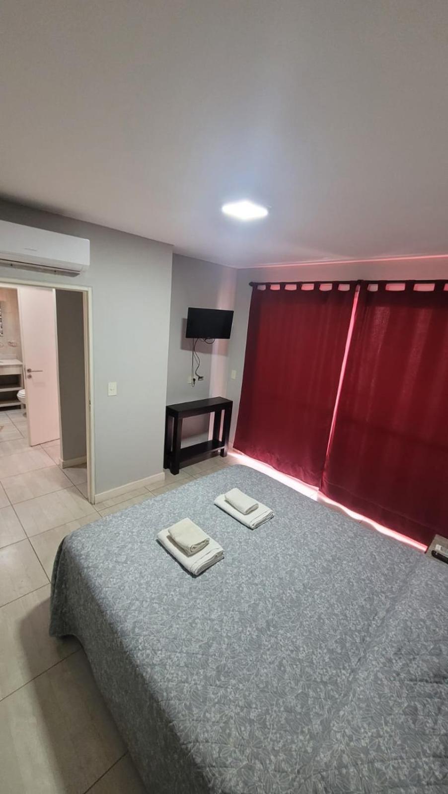 Dean Funes 108 Apartment *